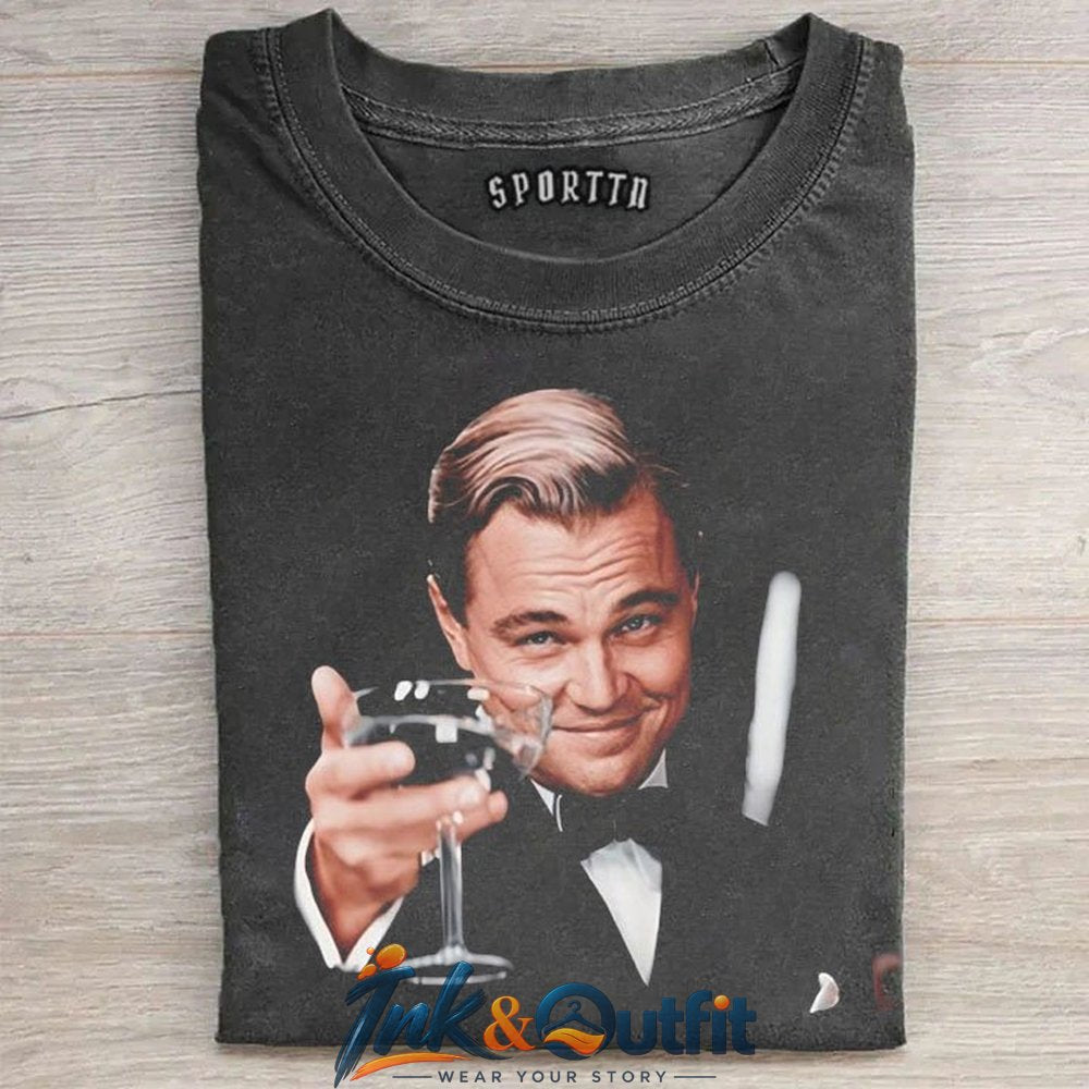 The Great Gatsby Jay Gatsby Raising a Champagne Glass T-Shirt